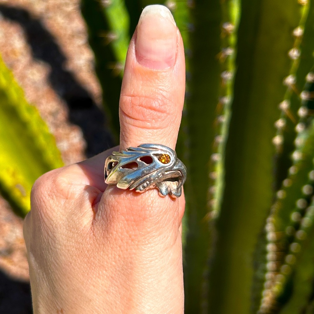 Vintage Men’s/Womens Orange Ceylon Sapphire Sterling Silver Eagle Head Ring